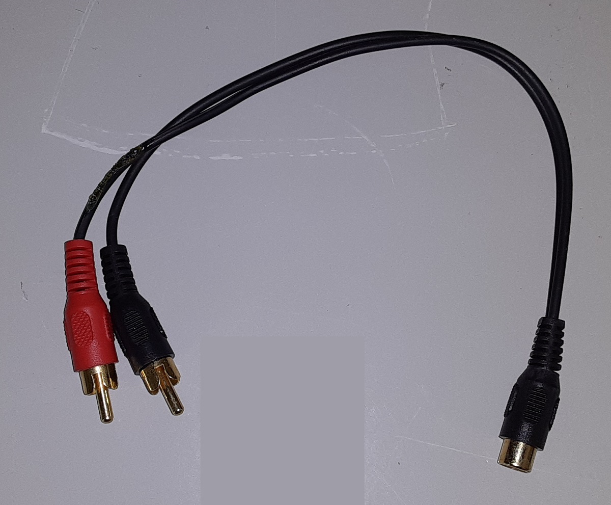 1 RCA Female to 2 RCA Male Splitter Cable - Y Cable for Audio Applications