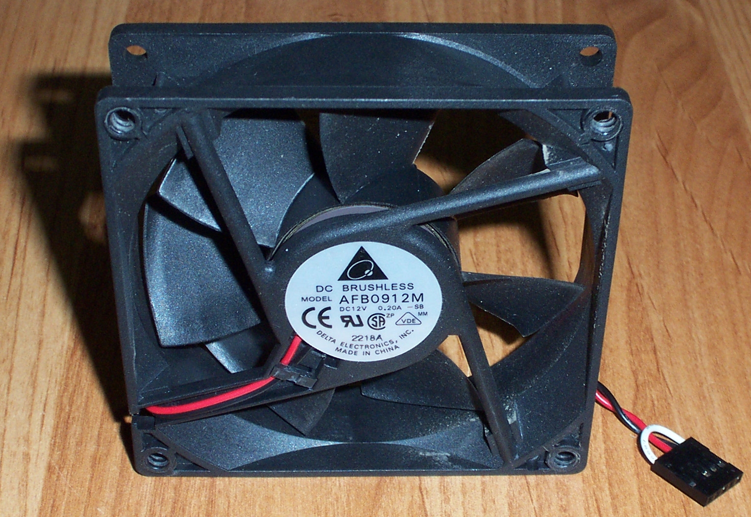 Delta AFB0912M, 90mm case fan, 9cm case fan, 