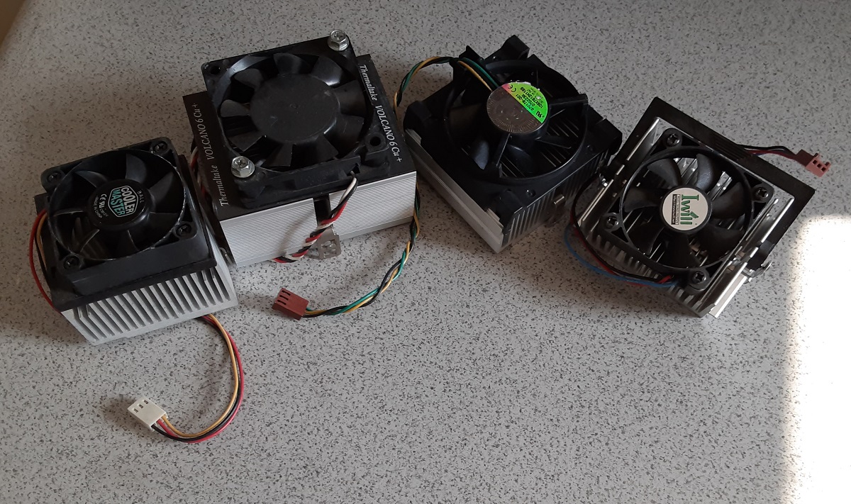 basic socket 370 cooler, cpu fan, heatsink combo,pentium iii,celeron,