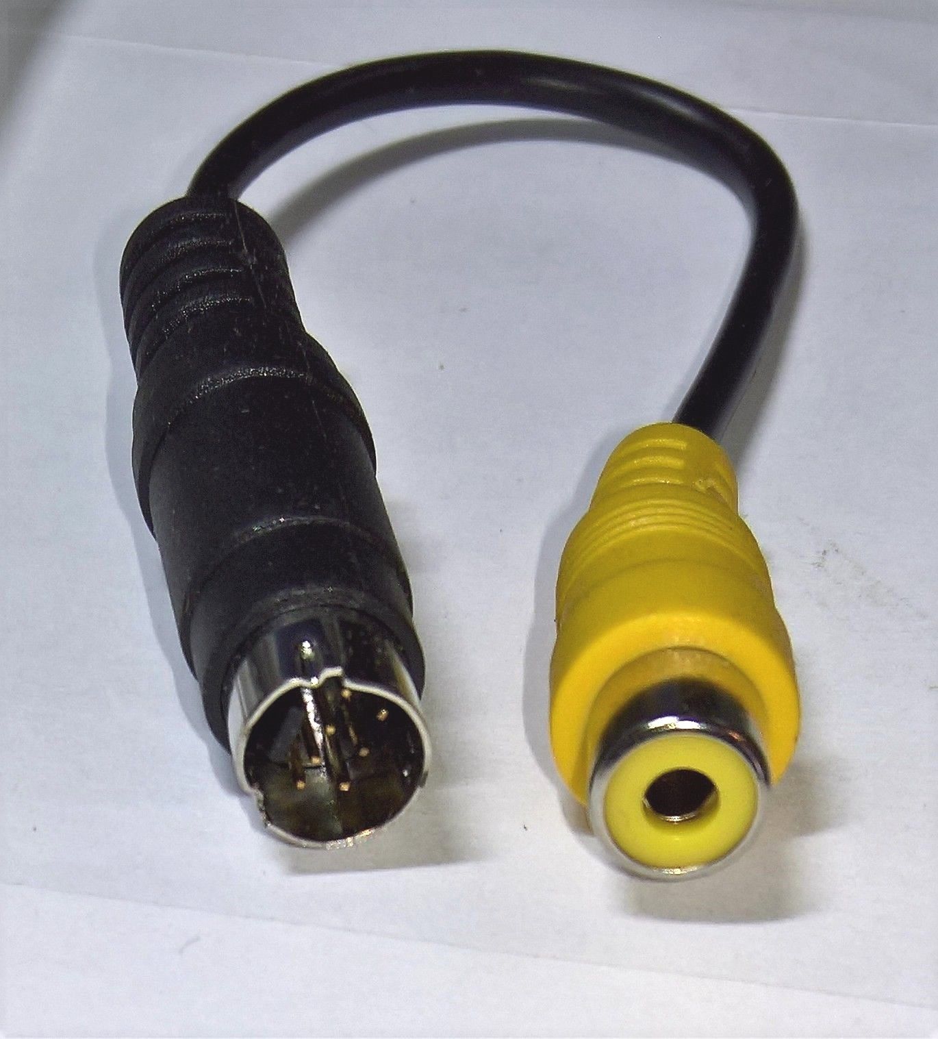 7 Pin Male S-video mini Din Male to RCA Female 6