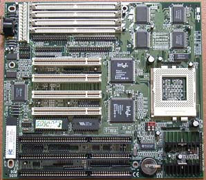 socket 7 motherboard with 3 ISA and 4 PCI slots and a 256KB pipline  burst