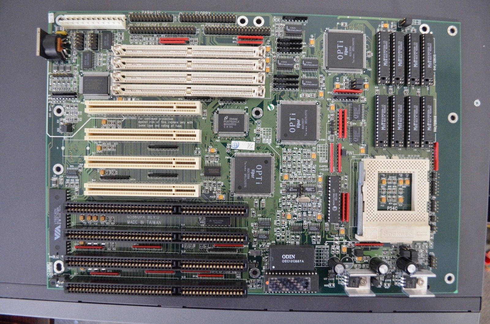 DFI G586OPA socket 7 baby at motherboard