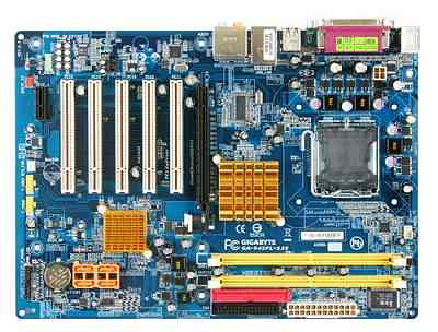 Gigabyte GA-945PL-S3E Motherboard