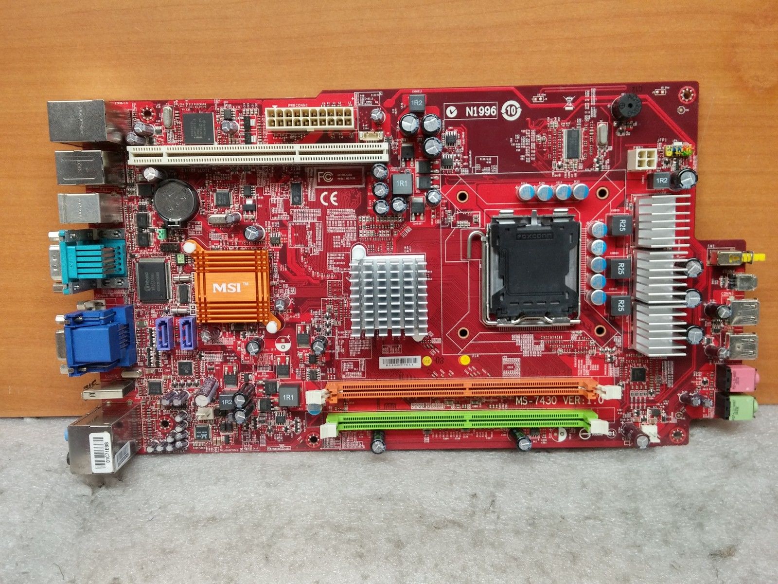 MSI MS-7430 Motherboard