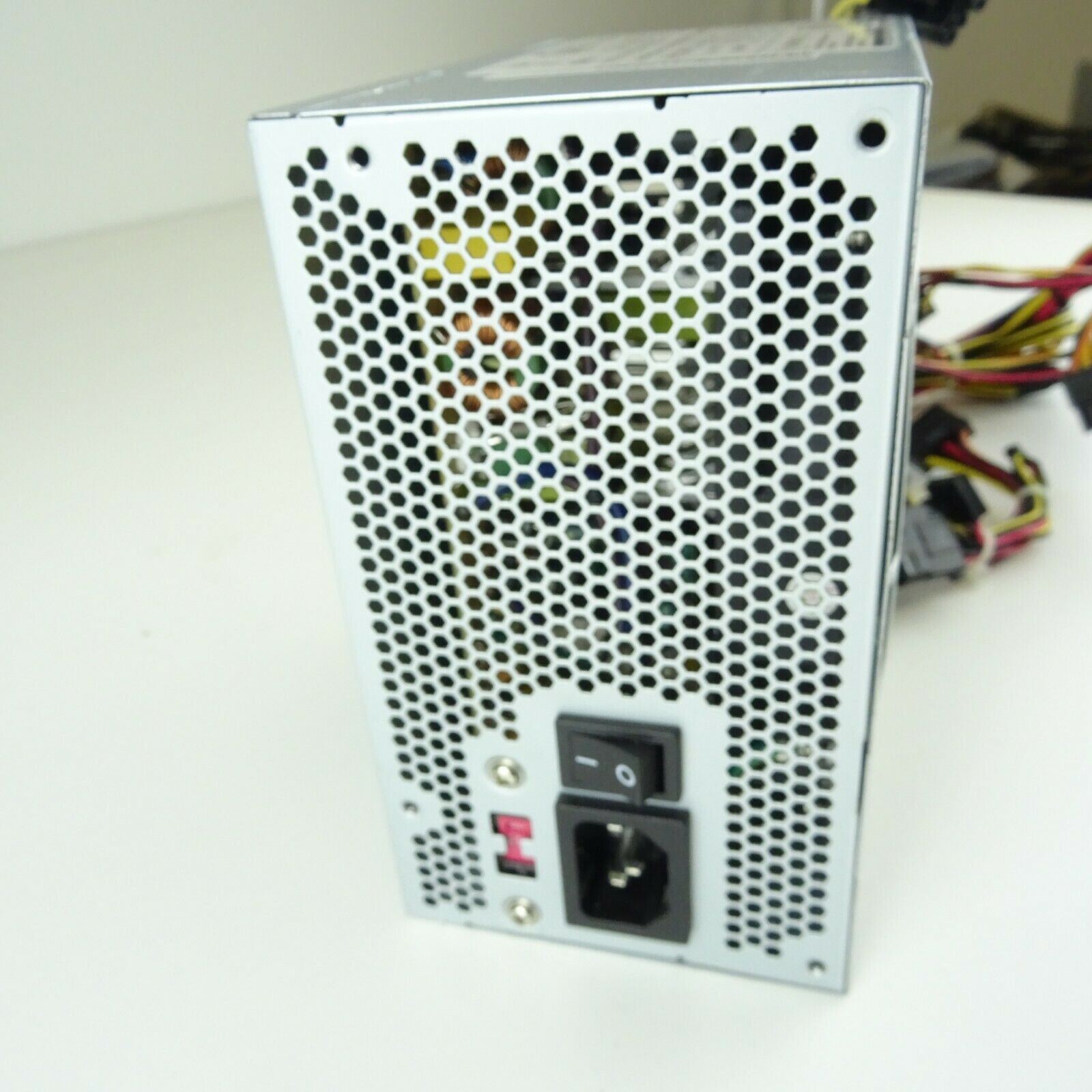 Power Man IP-S350CQ2-0 H 350W 12V 6Pin PCIe power supply