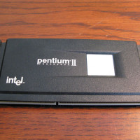 Intel 80522PX266512 CPU Pentium II 266MHz