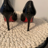Christian Louboutin Black Pumps - Simple Pump 100 size 6