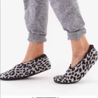 Isaac Mizrahi Leopard Sherpa Lined Slippers black & cream with black inner lining