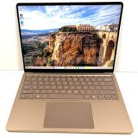 Microsoft EP2-20145 SURFACE PRO 11 13IN INTEL CU5/16/512 PLATINUM