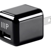 Monoprice 15984 MONOPRICE USB 2.4A MINI TRAVEL CHARGER