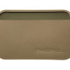 Magpul Industries 4.13 in. x 2.75 in. Daka Essential Wallet Polymer - Flat Dark Earth